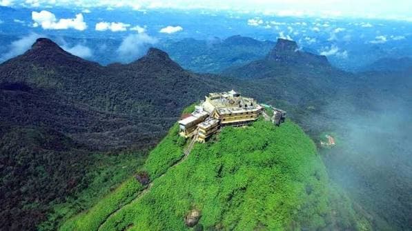 Adam’s Peak (Sri Pada) Photo 2